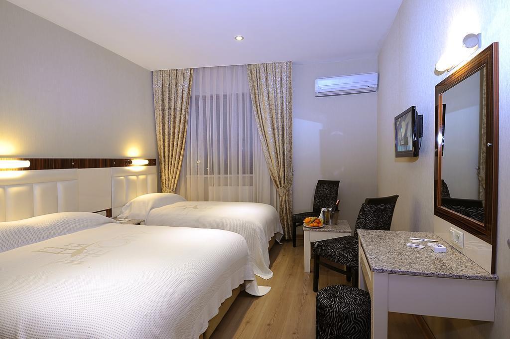 The City Port Hotel Истанбул Екстериор снимка
