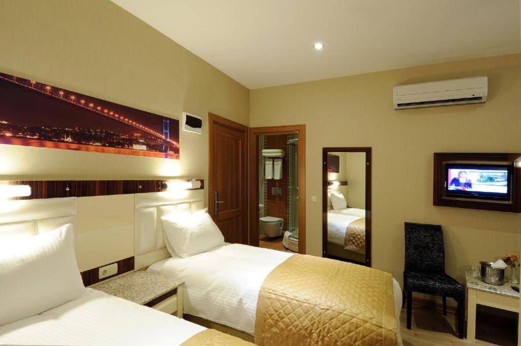 The City Port Hotel Истанбул Екстериор снимка