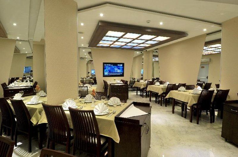 The City Port Hotel Истанбул Екстериор снимка
