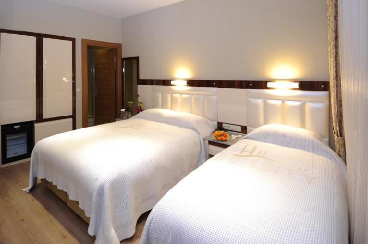 The City Port Hotel Истанбул Екстериор снимка